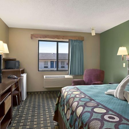 Super 8 By Wyndham Russellville Exterior foto